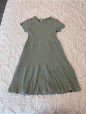 Rolla Coster Sage Green Ribbed Tiered Midi Dress